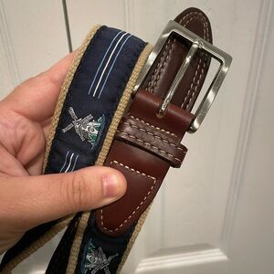 YRI men’s size 28 Nantucket golf belt features cow with golf club windmill